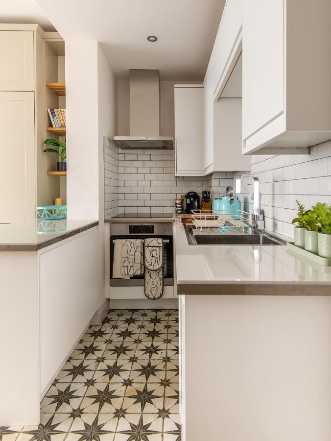Beautiful, Central, 3 Min Walk From Beach, 2 King Doubles Hove Exteriér fotografie