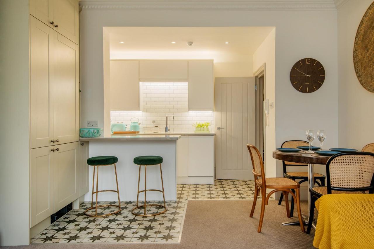 Beautiful, Central, 3 Min Walk From Beach, 2 King Doubles Hove Exteriér fotografie